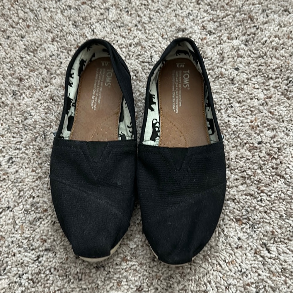 Black Toms
